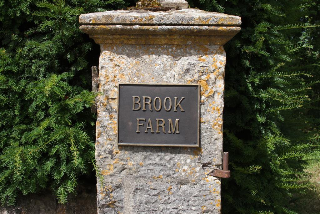 톤턴 Brook Farm B&B 외부 사진