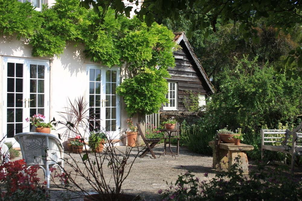 톤턴 Brook Farm B&B 외부 사진